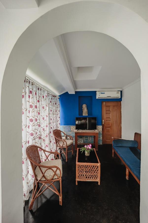 Ocean Suite Goa Dona Paula Kültér fotó